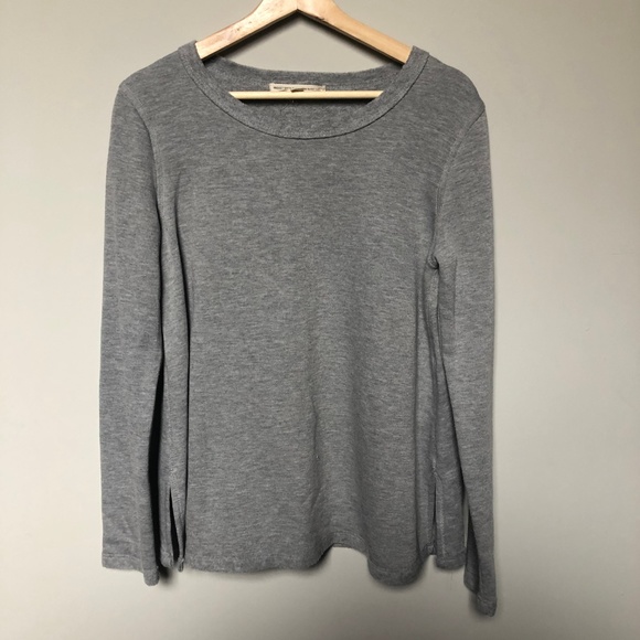 Urban outfitters (M) gray sweater - Picture 2 of 5